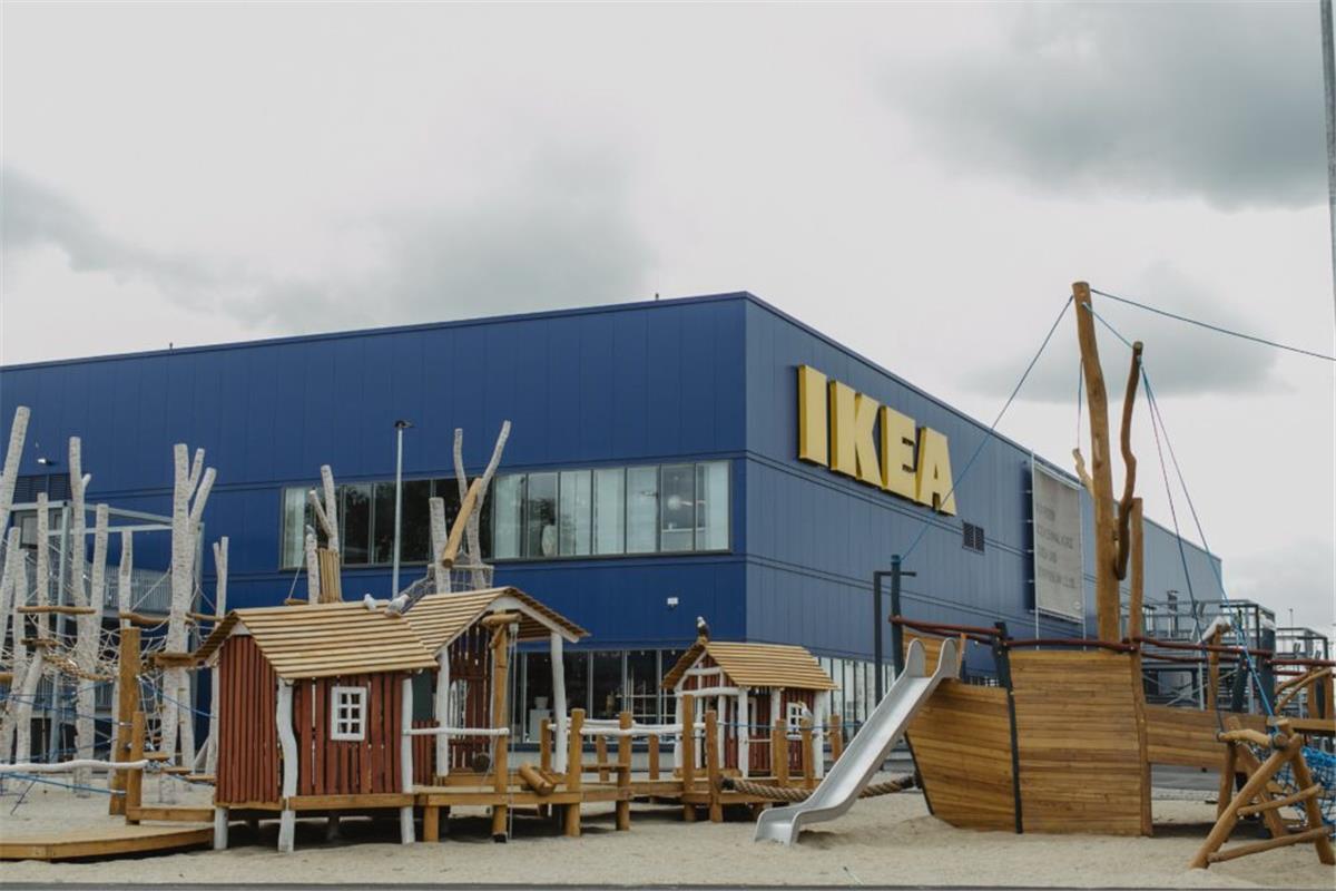 Ikea kauft alte Möbel zurück In fünf seiner Warenhäuser nimmt Ikea ab 1.9 alte Möbel von seinen Kunden an.