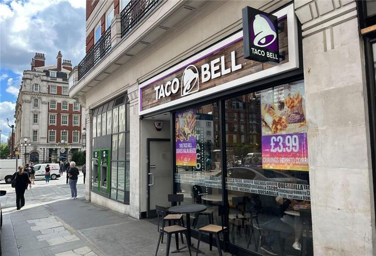 Tex-Mex-Snacks: Taco Bell kommt noch dieses Jahr nach Deutschland In Großbritannien hat Taco Bell schon Filialen. Nun sollen weitere in Deutschland folgen.