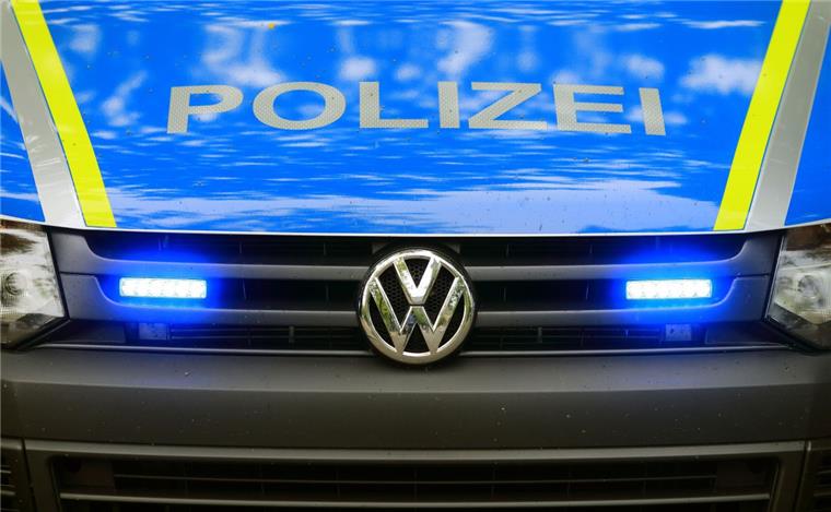 Hagen: 40-Jähriger nach Disco-Nacht lebensgefährlich verletzt In Hagen wurde ein 40-Jähriger lebensgefährlich verletzt. Was genau geschehen ist, versucht die Polizei nun zu ermitteln.