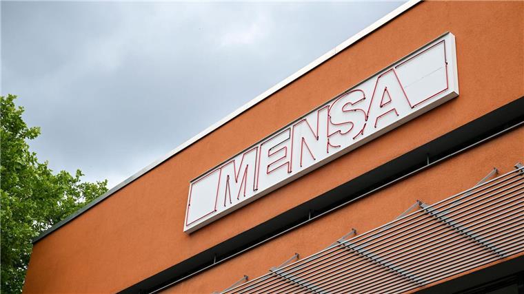 Studentenwerke erhöhen Preise in Niedersachsen In Hochschulmensen in Niedersachsen sind die Preise teilweise gestiegen. (Symbolfoto)
