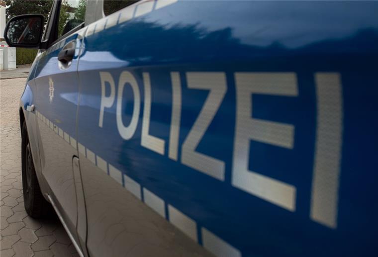 In Lehe haben Beamte neun Gasflaschen sichergestellt. 