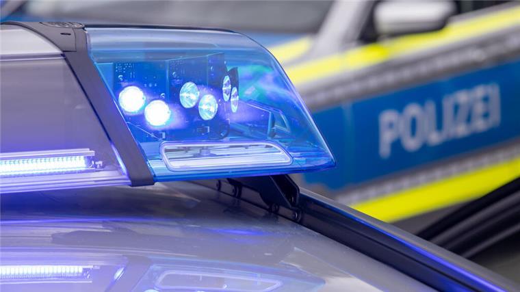 Schussalarm an Schule in Loxstedt löst großen Polizeieinsatz aus Blaulicht