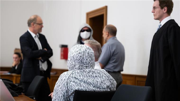 Keine Geständnisse im Rechtsrock-Prozess in Lüneburg In Lüneburg läuft der Prozess gegen die fünf Männer, die rechtsradikale Tonträger produziert haben sollen. (Archivbild)