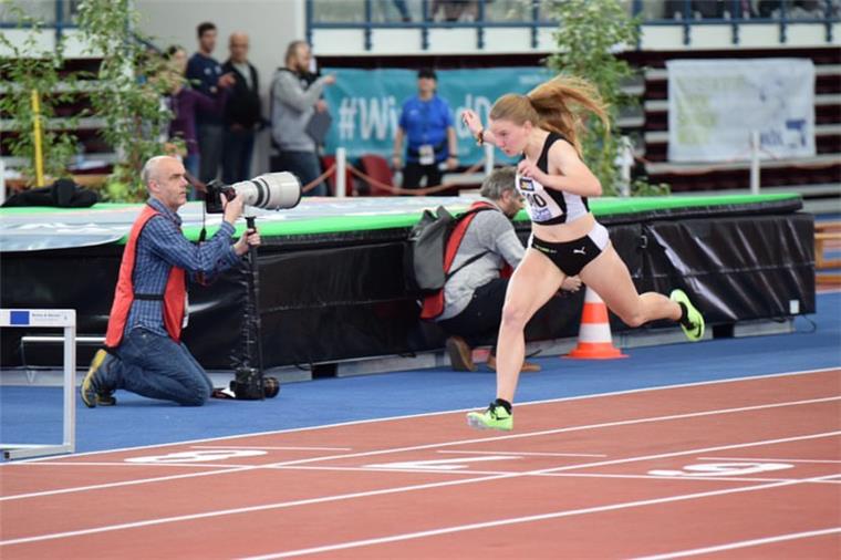 Jule Wachtendorf läuf Bestzeit bei deutscher Meisterschaft In Neubrandenburg wurde die 15-jährige Jule Wachtendorf vom SV Nordenham in ihrem 60-Meter-Vorlauf in 7,70 Sekunden Zweite.