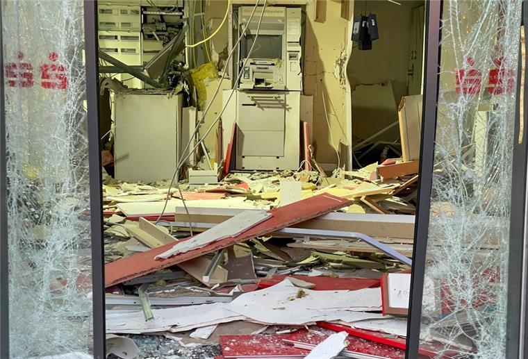 Geldautomaten-Sprengungen: Ermittlungen werden gebündelt Gesprengter Geldautomat