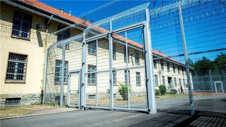 Niedersachsen hat 2024 mehr Menschen abgeschoben In Niedersachsens Abschiebegefängnis in Langenhagen waren zuletzt 32 von 48 Plätzen belegt. (Archivbild)