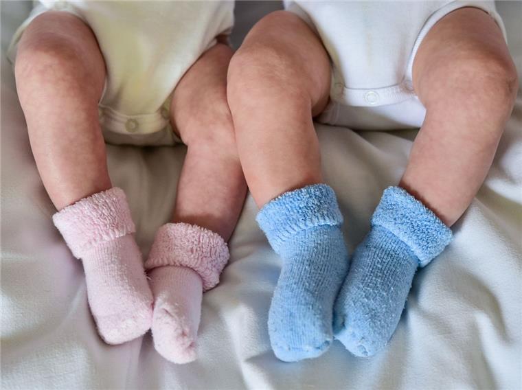 2017: Babyboom und Hochzeitshoch in Nordenham In Nordenham sind im Jahr 2017 371 Babys zur Welt gekommen.
