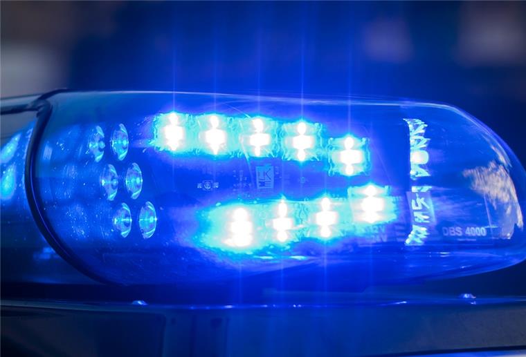 Aus Auto geschleudet: 82-Jährige stirbt In Oyten hat es einen tödklichen Unfall gegeben.
