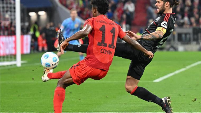 5:0, 4:0, 3:0: Bayern setzen national ein „Statement“ In Spiellaune: Bayerns Kingsley Coman (l) im Zweikampf mit Christopher Trimmel.