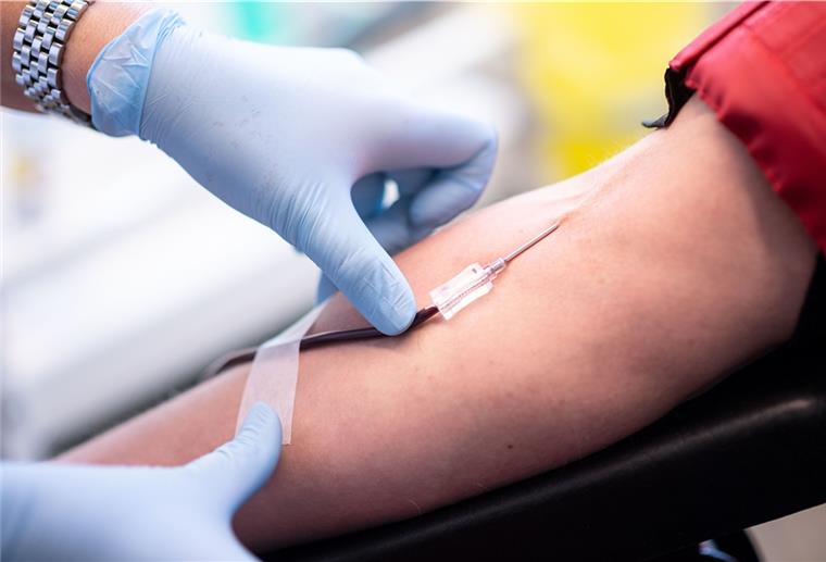 Butjadingen: „Blutspenden ist systemrelevant“ In Tossens und Burhave bieten die örtlichen Organisatoren trotz Corona Blutspendetermine an. Denn die Nachfrage nach Spenderblut ist weiter hoch.