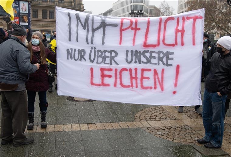 Eine Demonstration gegen die Corona-Regeln.