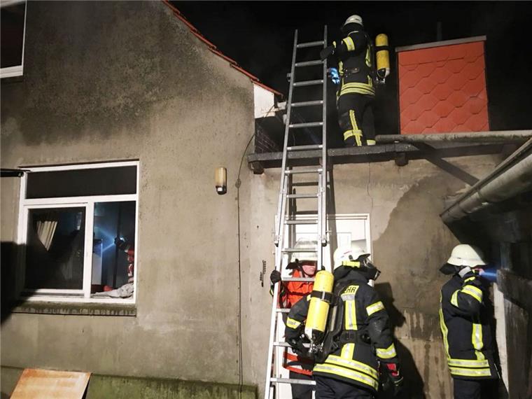 In Wehden (Gemeinde Schiffdorf) hat am Donnerstagabend eine Küche gebrannt.