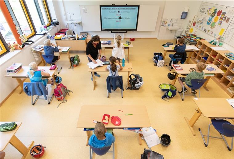 Schüler sorgen sich um ihre Gesundheit In Zeiten von Corona ist der Unterricht anders geworden. Abstand halten reiche aber nicht aus, argumentiert die Schülervertretung.