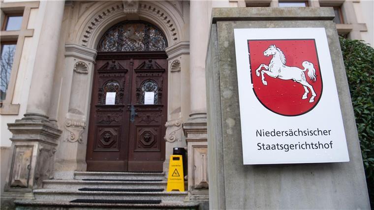Staatsgerichtshof verhandelt Anfechtungen der Landtagswahl In zwei Verfahren prüft Niedersachsens Staatsgerichtshof die Zurückweisung von Einsprüchen gegen die Landtagswahl 2022. (Archivbild)
