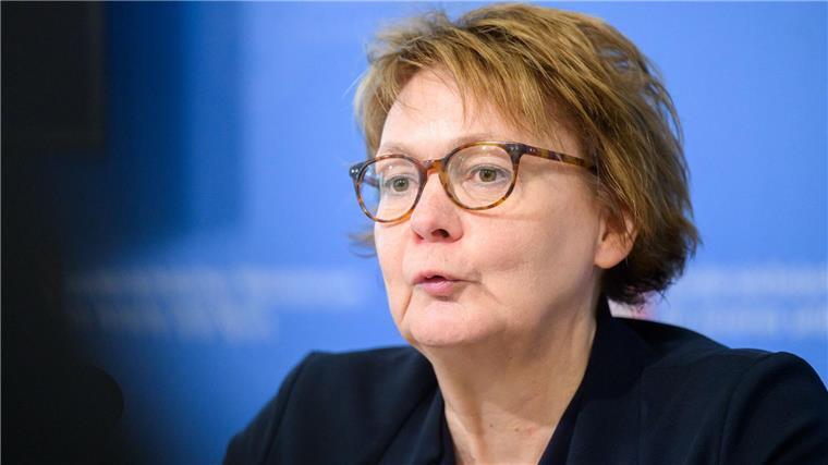 Ministerin: AfD wollte Polizei einschüchtern Innenministerin Behrens betont, die Polizei lasse sich nicht einschüchtern. (Archivbild)