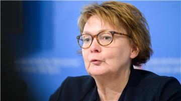 Innenministerin Behrens betont, die Polizei lasse sich nicht einschüchtern. (Archivbild)