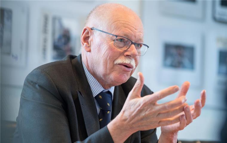 Land Bremen: So will Mäurer gegen Rechtsextremismus kämpfen Innensenator Ulrich Mäurer (SPD) will der "Neuen Rechten" den Kampf ansagen.