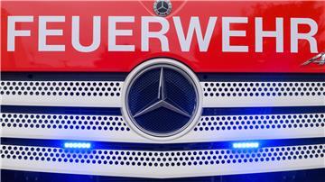 Innerhalb von Minuten befreite die Feuerwehr das Kind. (Symbolbild)