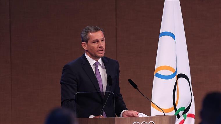 Krise als Dauerzustand: Thomas Bach nimmt Abschied IOC-Mitglied Michael Mronz hält Kritik aus Deutschland an Thomas Bach für falsch.