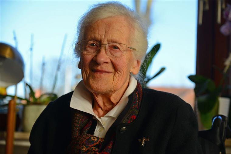 Irmgard Willenbrock (90) aus Hellwege verfügt über jede Menge Lebenserfahrung. Die setzt sie zum Wohl ihrer Mitmenschen ein. 