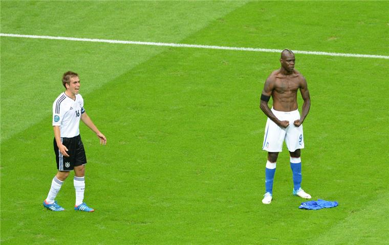 Angstgegner Italien: Deutschland hinkt im direkten Vergleich hinterher Italien ist für die deutschen Fußballer der Angstgegner schlechthin. Bei den großen Turnieren gab es noch keinen Sieg für die DFB-Auswahl.