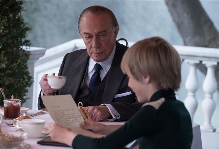 "Alles Geld der Welt" - mit nord24 geht's zur Kino-Preview ins Cinemotion J. Paul Getty (Christopher Plummer) im Gespräch mit
seinem Emnkel (Charlie Shotwell).