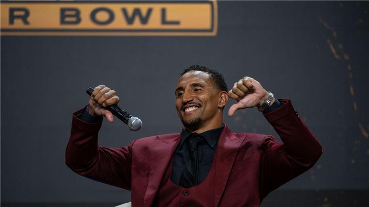 Houston Texans streichen Jakob Johnson aus NFL-Kader Jakob Johnson ist von den Houston Texans entlassen worden