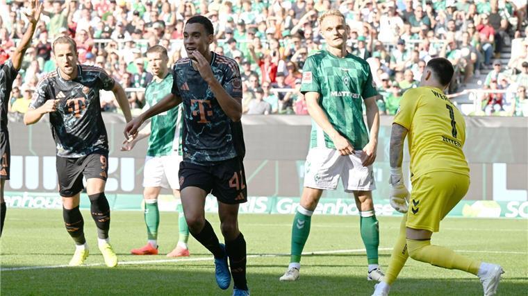 Nächste Tor-Gala: Bayern ungeschlagen aufs Oktoberfest Jamal Musiala (M) traf auch gegen Werder Bremen.