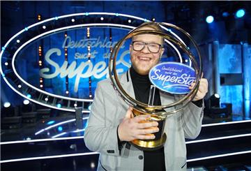 Jan-Marten Block holt sich den DSDS-Sieg.