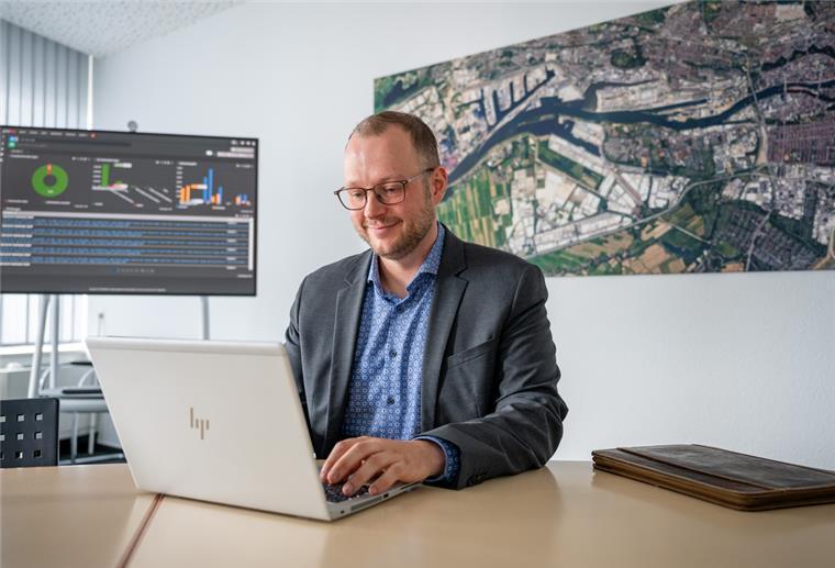 Jan Schirrmacher, Port Cyber Security Officer von Bremenports. Foto: Scheschonka