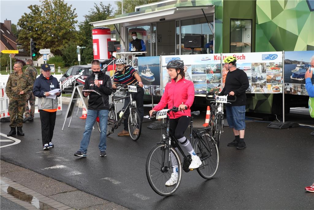 Jana Tiedemann startet in der Kategorie "Fun-Biker (10 Kilometer).