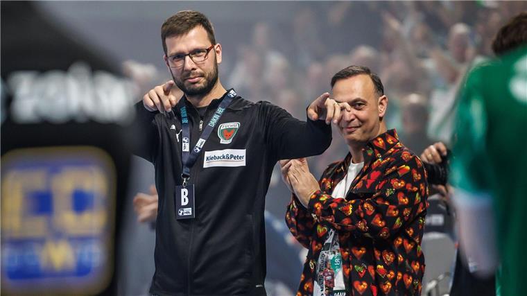 Berlin fehlt noch ein Sieg zum historischen Titel Jaron Siewert ist HBL-Trainer des Jahres.