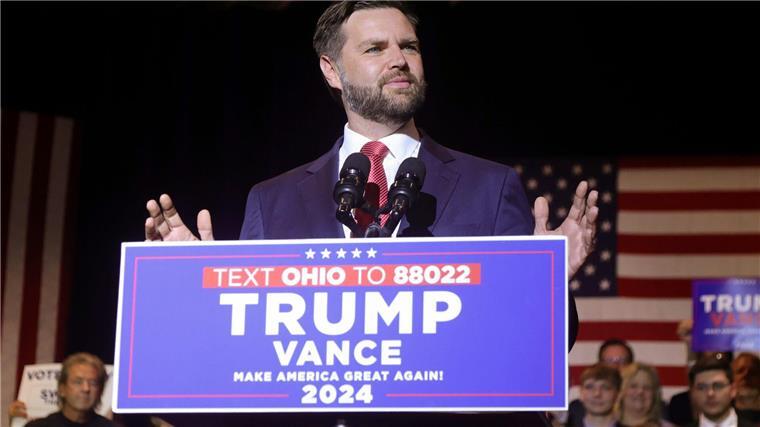 Memoiren von Trumps Vizekandidat in deutscher Neuauflage J.D. Vance tritt an Trumps Seite im Rennen uns Weiße Haus an. Vor Jahren wurde er als Schriftsteller berühmt.