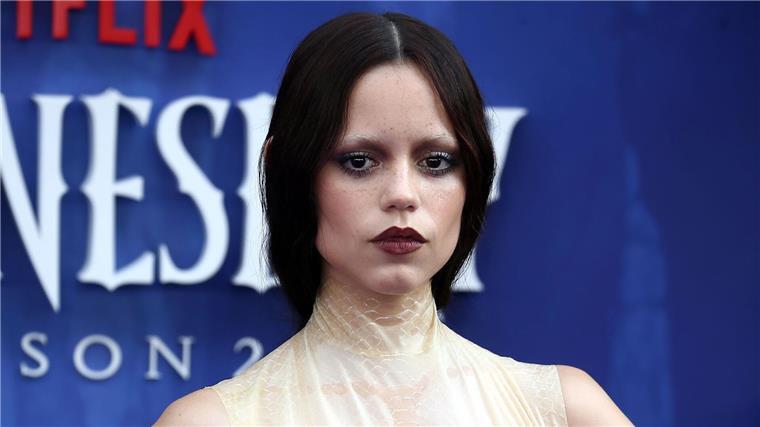 Tim Burtons Netflix-Phänomen „Wednesday“ geht weiter Jenna Ortega bei der Weltpremiere von „Wednesday“ in London. (Archivbild)
