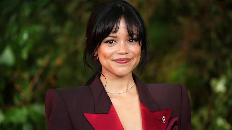 The Weeknd und Jenna Ortega bei Coachella - Freude auf Film Jenna Ortega stimmt mit Co-Star The Weeknd auf einen neuen Film ein. (Archivbild)