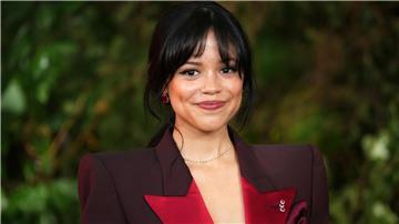 Jenna Ortega stimmt mit Co-Star The Weeknd auf einen neuen Film ein. (Archivbild) 