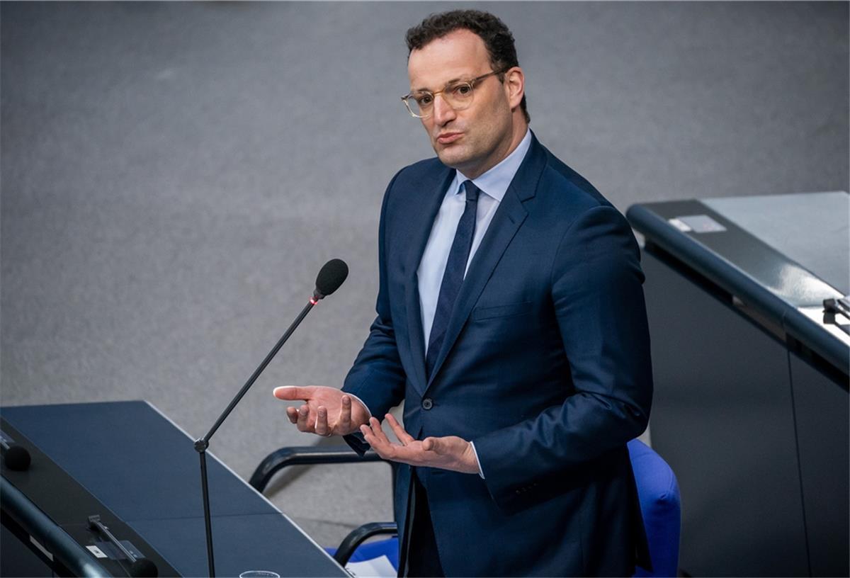 Pflegekräfte müssen auf versprochene Prämie warten Jens Spahn (CDU) will jedem in Vollzeit arbeitenden Altenpfleger eine einmalige Prämie von 1500 Euro zahlen.