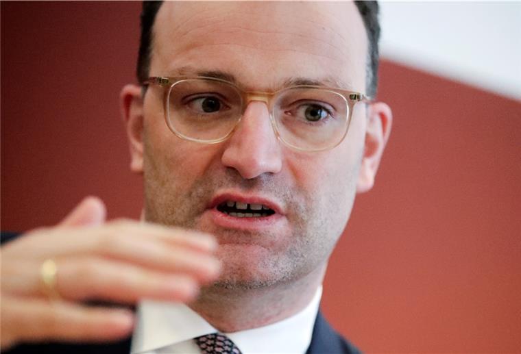 Spahn drückt bei Johnson & Johnson auf die Bremse Jens Spahn glaubt nicht an schnelle Lieferungen von Johnson & Johnson.