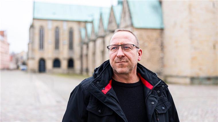Missbrauch verjährt? - Gericht schlägt Güterichter vor Jens Windel verlangt Schmerzensgeld vom Bistum Hildesheim.