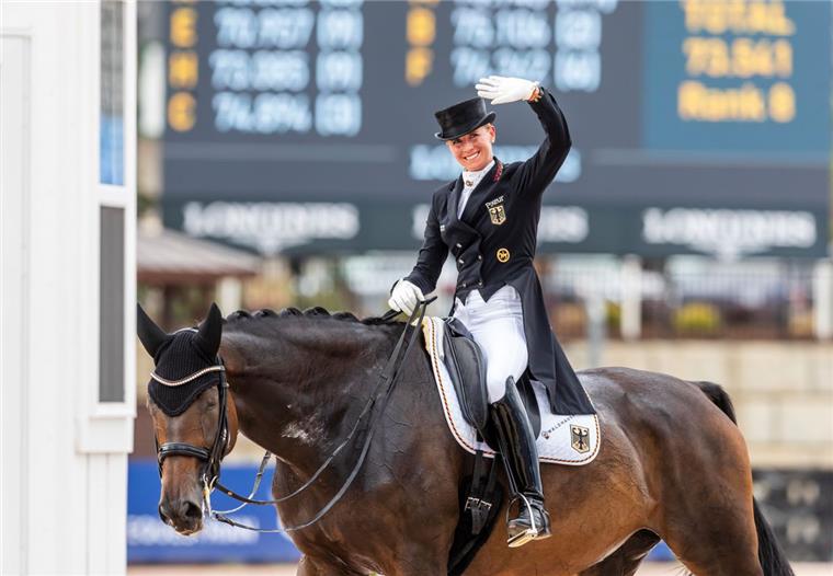 Elmloher Reitertage bekommen Zuschlag für Louisdor-Preis Jessica von Bredow-Werndl gewann 2017 mit Dalera BB das Finale des Louisdor-Preises in Frankfurt. Neun Monate später gehörten sie zum deutschen Weltmeister-Team in Tyron (USA).