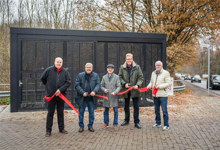 Bahnhof in Bremerhaven-Wulsdorf hat jetzt Fahrradboxen Eröffnung Fahrradbox