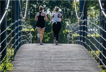 Joggen ist gut für Körper und Geist.