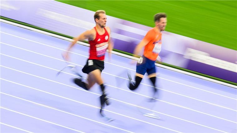 Titelverteidigung verpasst: Floors holt aber Silber Johannes Floors gewinnt Silber in Paris.