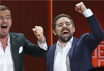 Joko Winterscheidt (l) und Klaas Heufer-Umlauf sind ein Erfolgs-Gespann. (Archivbild)