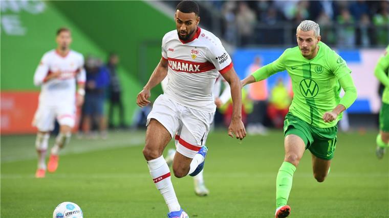 Nach Dortmund-Gala: VfB holt späten Punkt in Wolfsburg Josha Vagnoman und der VfB konnten nicht an die starke Leistung gegen Dortmund anknüpfen.