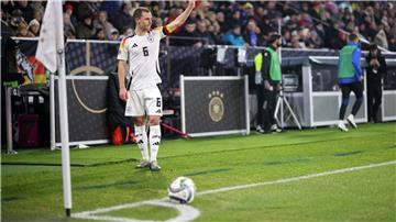 Joshua Kimmich gibt bei der Nationalmannschaft die Richtung vor. 
