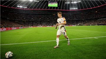 Joshua Kimmich trägt die Kapitänsbinde mit der Erfahrung von 95 Länderspielen.