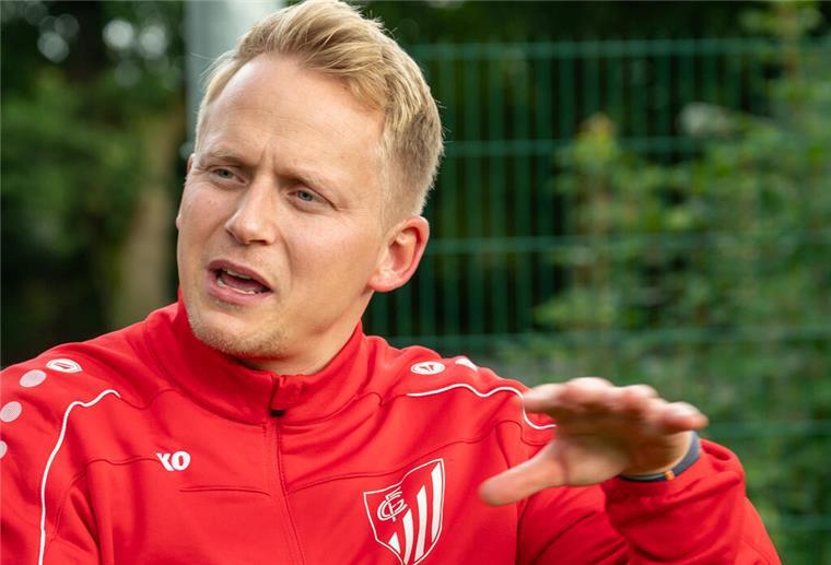 Trainer Joshua von Glahn gibt seinen Posten im Sommer ab Joshua von Glahn.