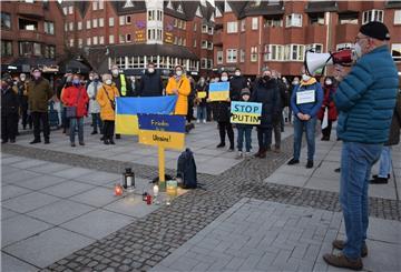Jürgen Janssen vom Kreisvorstand der Grünen kündigte weitere Aktionen als Zeichen der Solidarität mit der Ukraine an. 