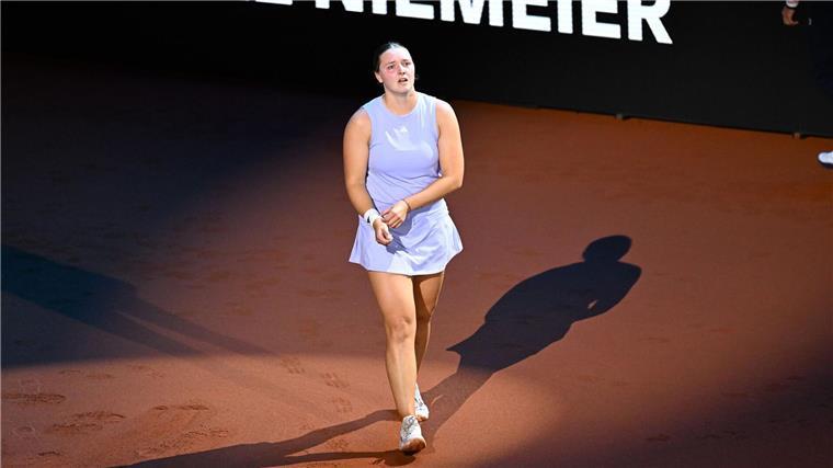 Jule Niemeier hofft auch für eine bessere finanzielle Situation der zweiten Reihe im Tennis. 